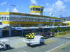 airport.jpg (18253 bytes)